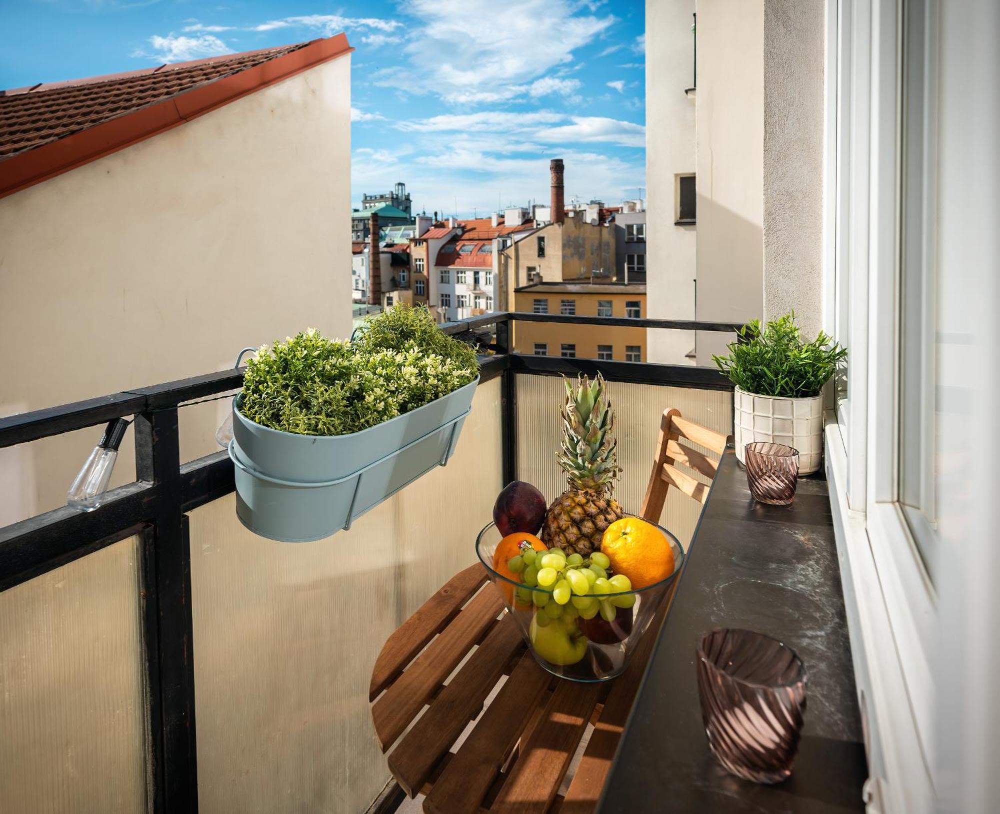 2Br 1,5Bath Chic City Suite Near Wenceslas Square Прага Екстериор снимка